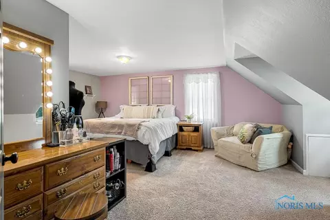 805 Wall St, Maumee, OH 43537 photo 25