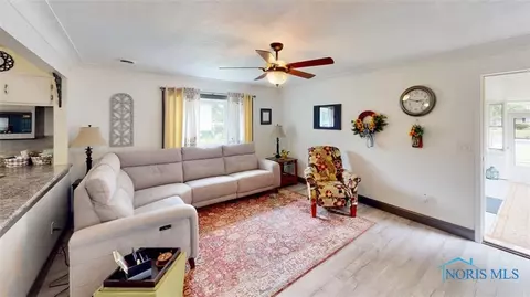 703 Taylor St, Delta, OH 43515 photo 7