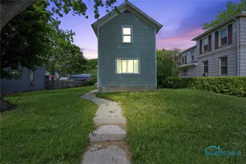 187 Melmore St, Tiffin, OH 44883