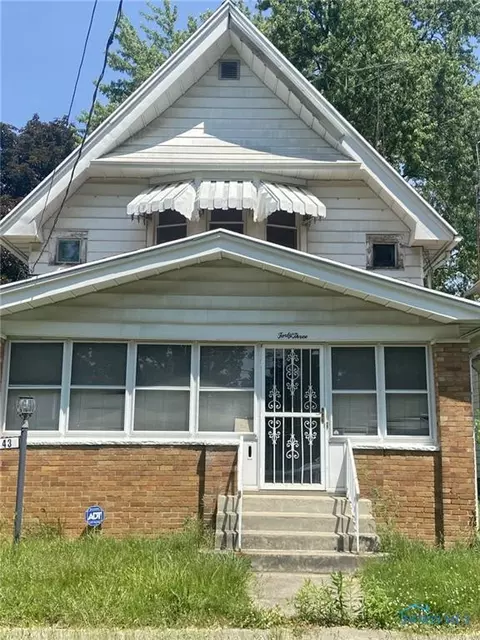 43 Bronson Ave, Toledo, OH 43608