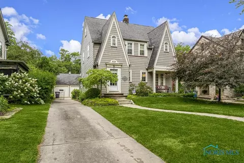 2535 Cheltenham Rd, Toledo, OH 43606