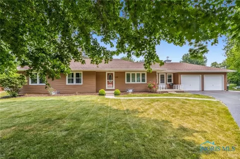 215 Eastowne Park, Findlay, OH 45840