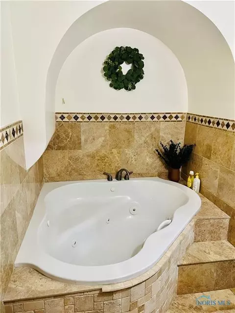 2132 Parkside Blvd, Toledo, OH 43607 photo 21