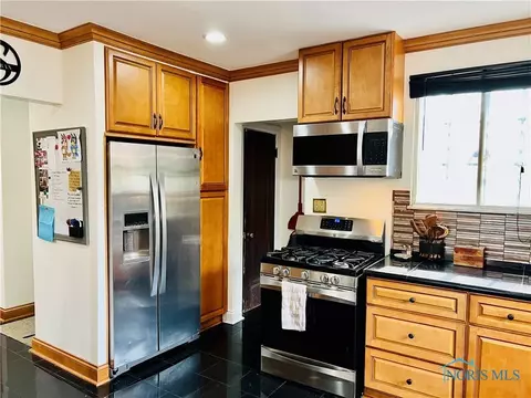2132 Parkside Blvd, Toledo, OH 43607 photo 12