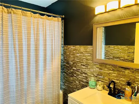 2132 Parkside Blvd, Toledo, OH 43607 photo 33