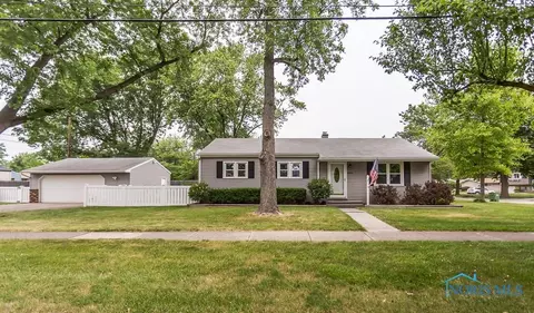 1201 Elco Ave, Maumee, OH 43537