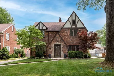 2340 Goddard Rd, Toledo, OH 43606