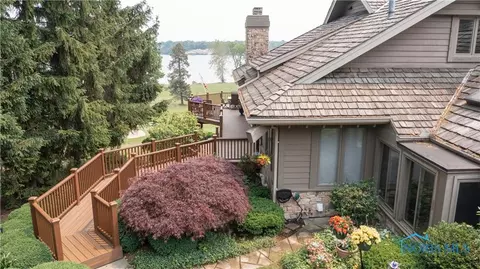 3805 River Rd, Toledo, OH 43614