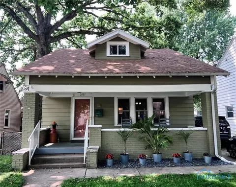 2607 Ivy Pl, Toledo, OH 43613