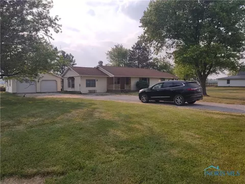14196 Singer Rd, Defiance, OH 43512