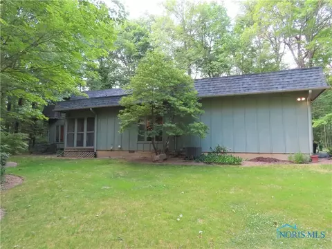 112 Troder St, Bryan, OH 43506 photo 7