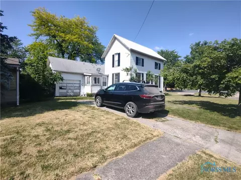 402 N Main St, Paulding, OH 45879 photo 1