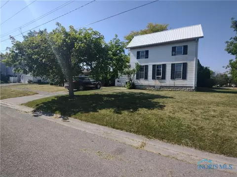 402 N Main St, Paulding, OH 45879 photo 3