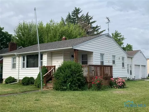 200 Laglyda Ct, Bryan, OH 43506