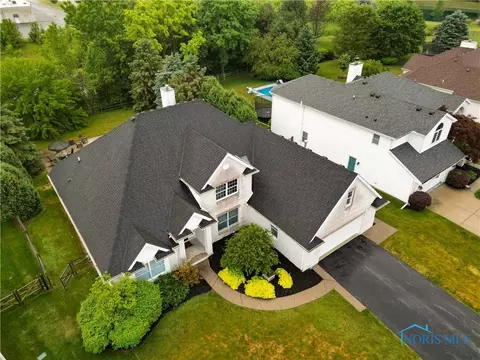 6607 W Meadows Ln, Maumee, OH 43537