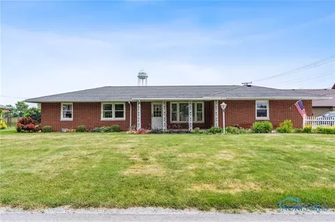 100 Creek Dr, Mount Blanchard, OH 45867