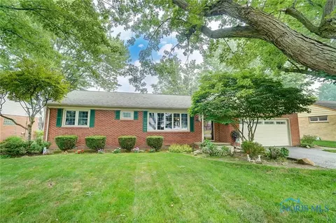 1010 Stall Dr, Findlay, OH 45840