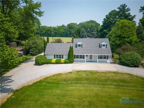 815 Burr Rd, Wauseon, OH 43567