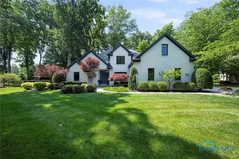 7931 Chestnut Rdg, Maumee, OH 43537