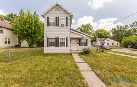 2202 Walnut St, Toledo, OH 43608