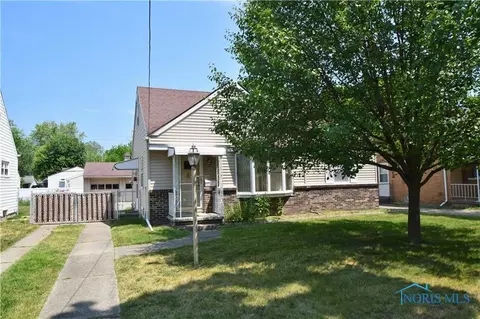 812 Linda Dr, Toledo, OH 43612