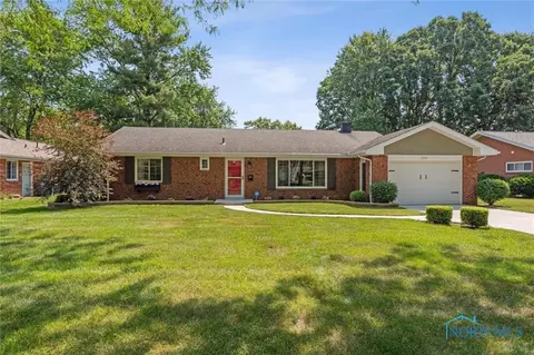 6034 Elden Dr, Sylvania, OH 43560