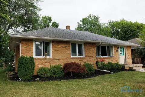 810 Johnson St, Maumee, OH 43537