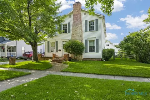419 W John St, Maumee, OH 43537