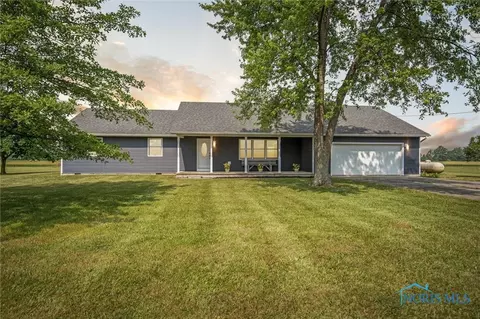 1972 S Woodrick Rd, Oak Harbor, OH 43449