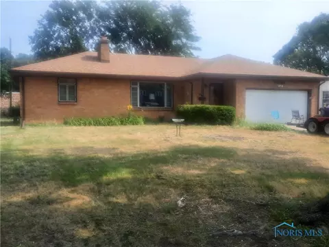 6058 Whiteacre Rd, Toledo, OH 43615