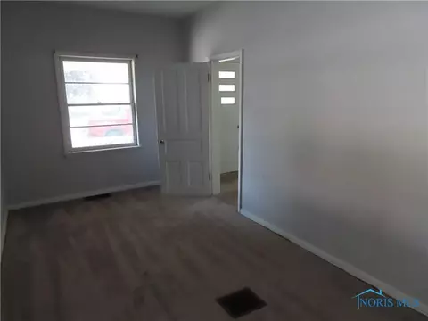 509 E Butler St, Bryan, OH 43506 photo 9