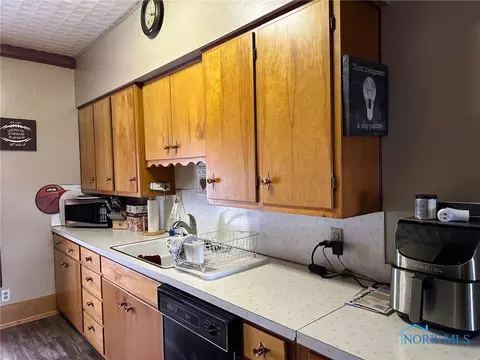 102 Franklin St, Edon, OH 43518 photo 8