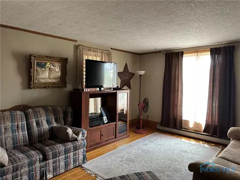 102 Franklin St, Edon, OH 43518 photo 18