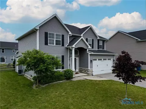 26808 Basswood Dr, Perrysburg, OH 43551