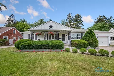 3472 Beverly Dr, Toledo, OH 43614