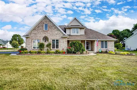8138 Silverstone Dr, Waterville, OH 43566