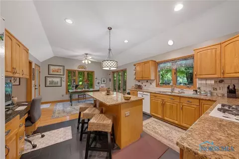 5420 Eber Rd, Whitehouse, OH 43571 photo 14