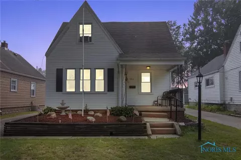 5913 Georgedale Rd, Toledo, OH 43613