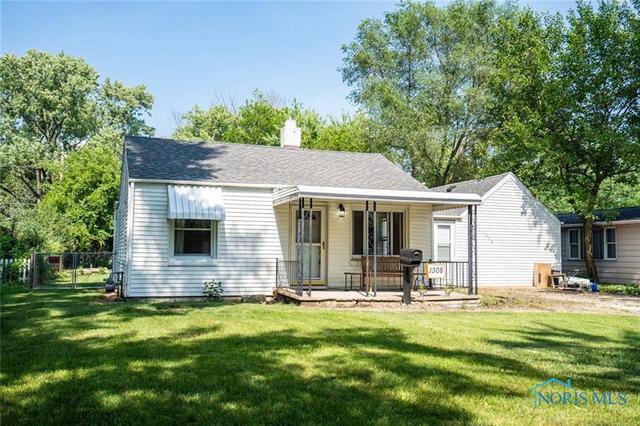 1308 Hugo St, Maumee, OH 43537