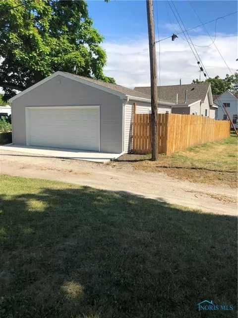948 Vance St, Toledo, OH 43607 photo 5