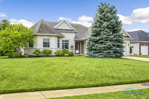 7355 Sand Wedge Ct, Waterville, OH 43566