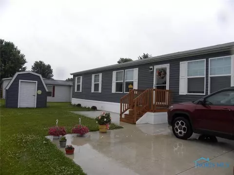 14900 County Rd H #83, Wauseon, OH 43567