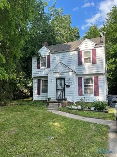 1004 Keil Rd, Toledo, OH 43607