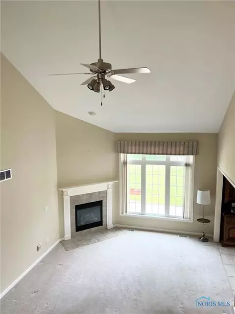 2136 Bluestone Dr, Findlay, OH 45840 photo 9