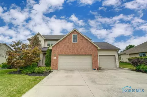 1335 Hollow Tree Dr, Findlay, OH 45840