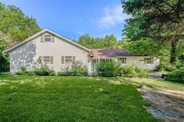 5710 N County Road 3, Fostoria, OH 44830