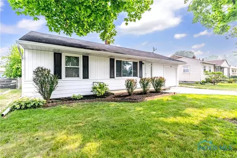 3006 W Laskey Rd, Toledo, OH 43613