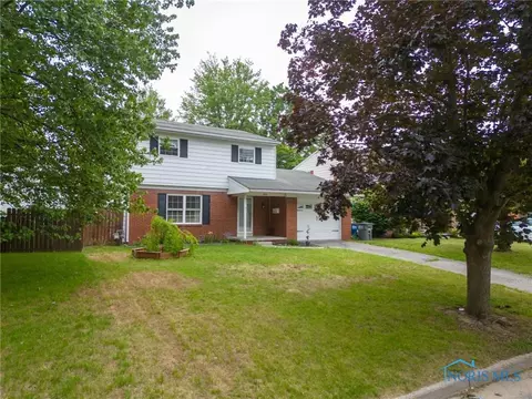 4448 Vogel Dr, Toledo, OH 43613