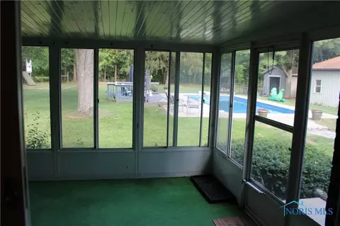5064 S Eber Rd, Monclova, OH 43542 photo 6