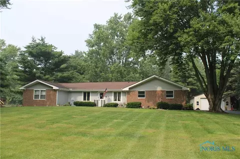 5064 S Eber Rd, Monclova, OH 43542